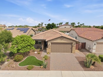 664 W Mangrove Rd, San Tan Valley, AZ 85140
