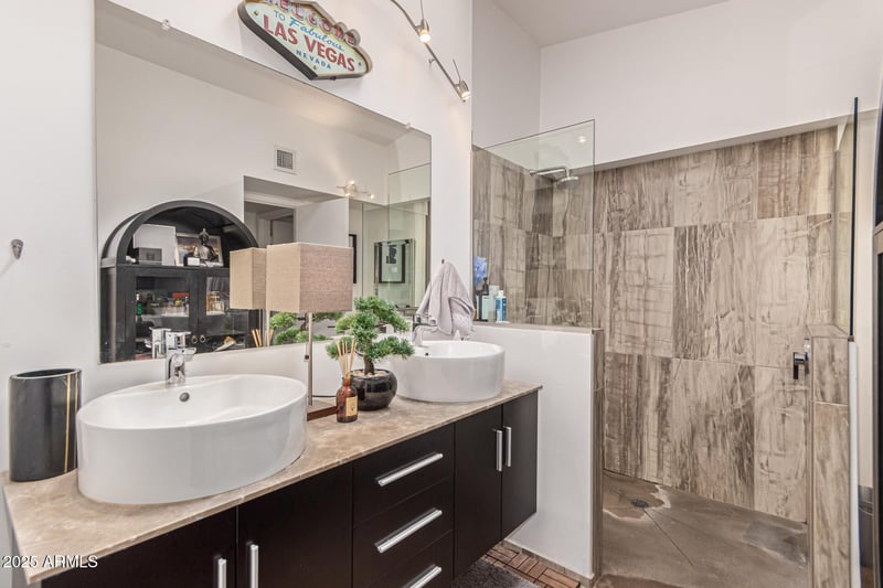 6640 Chatelaine Pl, Phoenix, AZ 85014