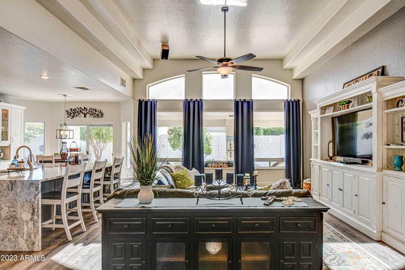 6641 E Odessa St, Mesa, AZ 85215