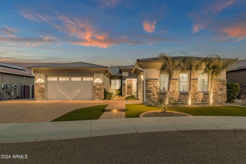 6641 W Roy Rogers Rd, Phoenix, AZ 85083