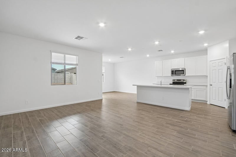 6645 E Upland Way, San Tan Valley, AZ 85140