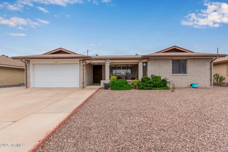 6646 Dodge St, Mesa, AZ 85205