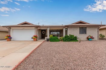 6646 Dodge St, Mesa, AZ 85205