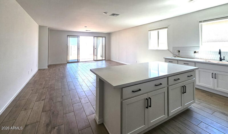 6646 Fiddleneck Way, San Tan Valley, AZ 85143