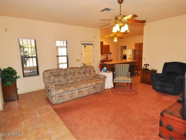 6646 E Jasmine St, Mesa, AZ 85205
