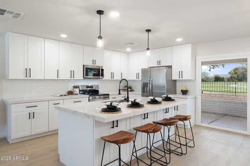 6646 La Rosa Dr, Tempe, AZ 85283