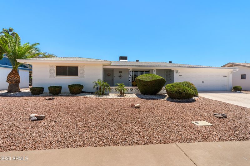 6647 E Dallas St, Mesa, AZ 85205