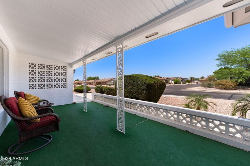 6647 E Dallas St, Mesa, AZ 85205