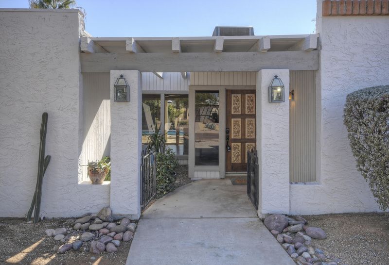 6647 E Pershing Ave, Scottsdale, AZ 85254