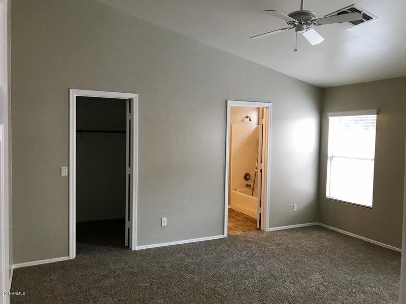 6648 E Richmond St, Mesa, AZ 85215