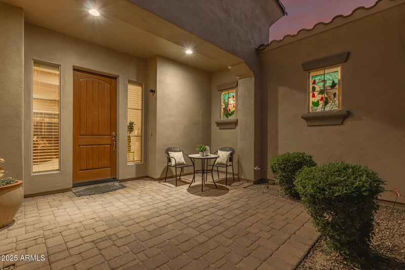 6648 Lyon Dr, Gilbert, AZ 85298