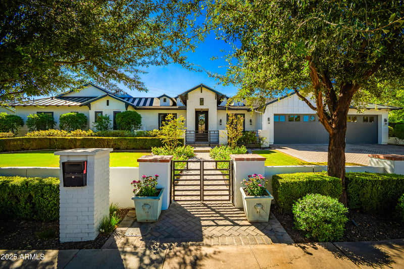 6649 Lafayette Blvd, Scottsdale, AZ 85251
