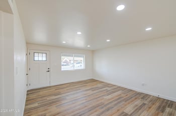 6649 W Cambridge Ave, Phoenix, AZ 85035