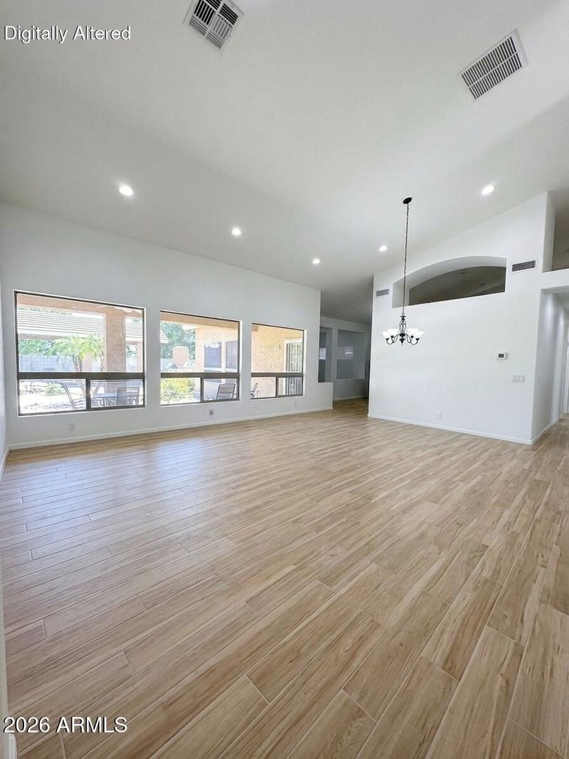 665 E Constitution Dr, Gilbert, AZ 85296