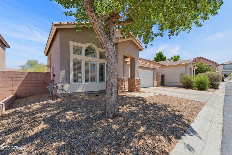 6650 E Rhodes St, Mesa, AZ 85215