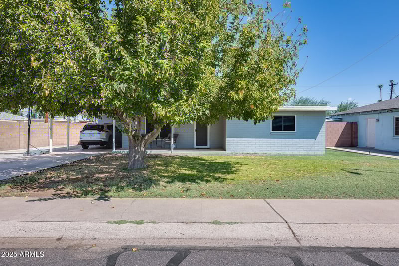 6657 19th Dr, Phoenix, AZ 85015
