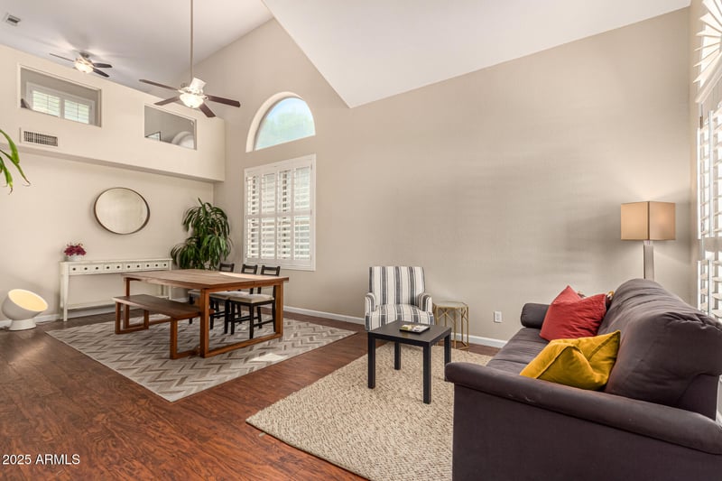 6659 Monona Dr, Glendale, AZ 85308