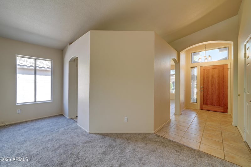 6661 Aurora Dr, Glendale, AZ 85308