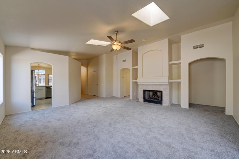 6661 Aurora Dr, Glendale, AZ 85308