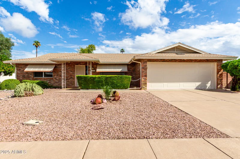 667 Penrose Cir, Mesa, AZ 85206