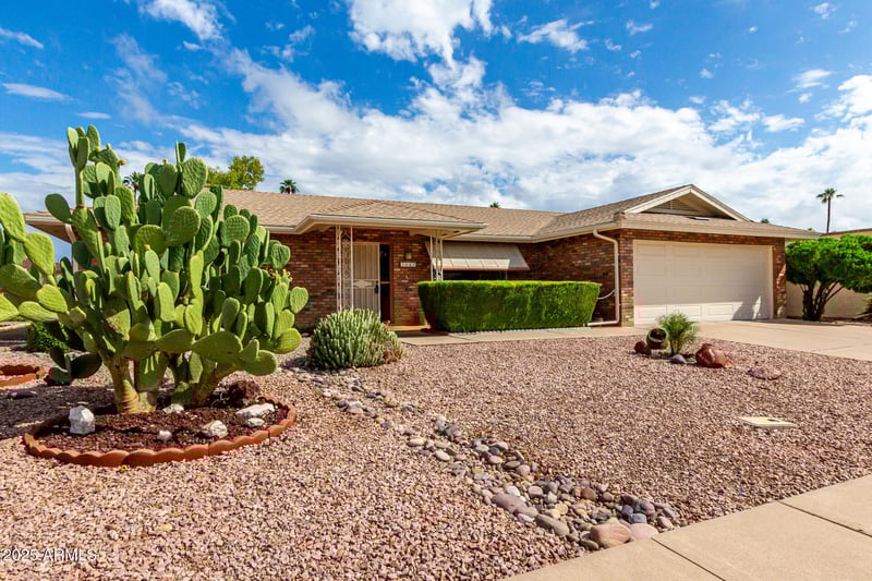 667 Penrose Cir, Mesa, AZ 85206