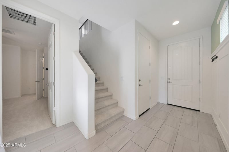 667 Winchester Dr, Chandler, AZ 85286