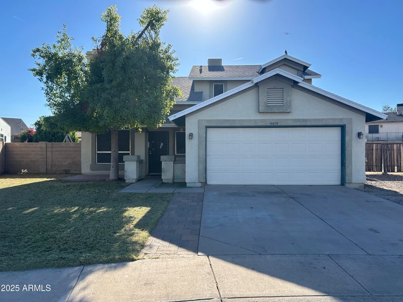 6675 84th Dr, Glendale, AZ 85305