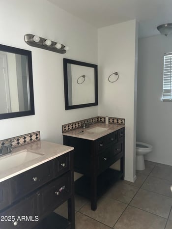 6675 84th Dr, Glendale, AZ 85305