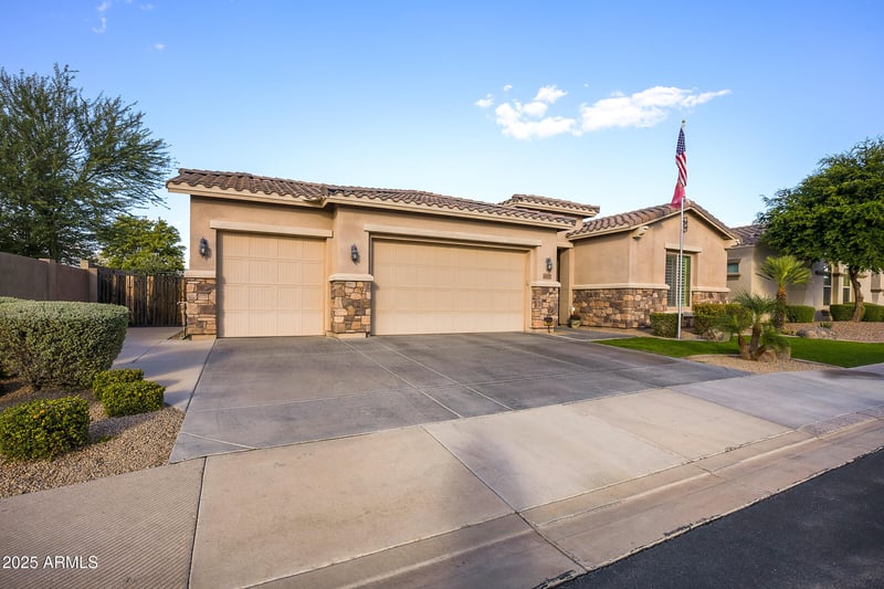 6679 Jacqueline Way, Gilbert, AZ 85298