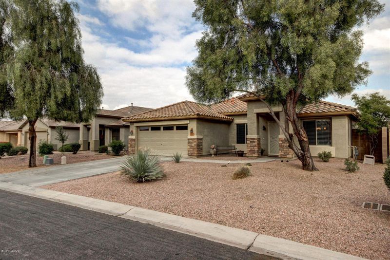 668 W Jersey Way, San Tan Valley, AZ 85143