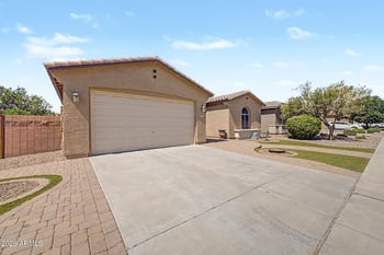 668 Stanley Ave, Queen Creek, AZ 85140