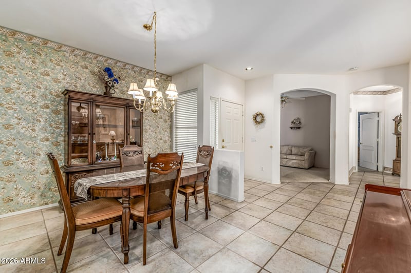 6680 Tamarron Way, Chandler, AZ 85249