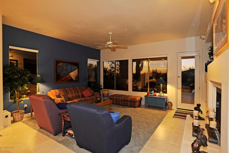 6682 E Crested Saguaro Ln, Scottsdale, AZ 85266