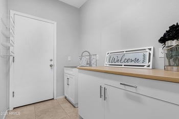 6684 Wilson Dr, Chandler, AZ 85249