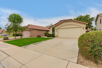 669 Cathy Dr, Gilbert, AZ 85296