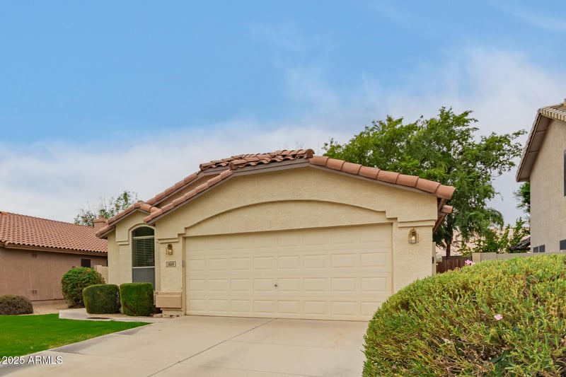 669 Cathy Dr, Gilbert, AZ 85296