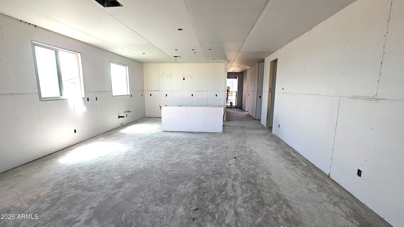 6690 Fiddleneck Way, San Tan Valley, AZ 85143