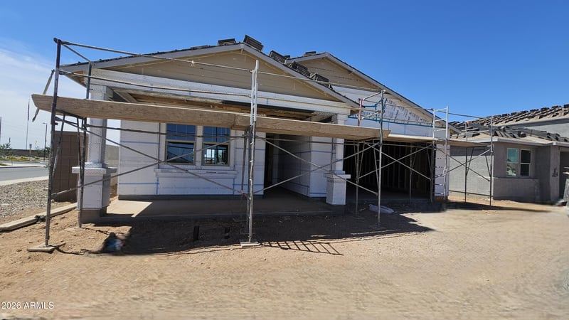 6691 Fiddleneck Way, San Tan Valley, AZ 85143