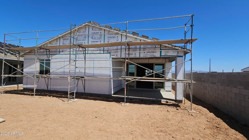 6691 Fiddleneck Way, San Tan Valley, AZ 85143