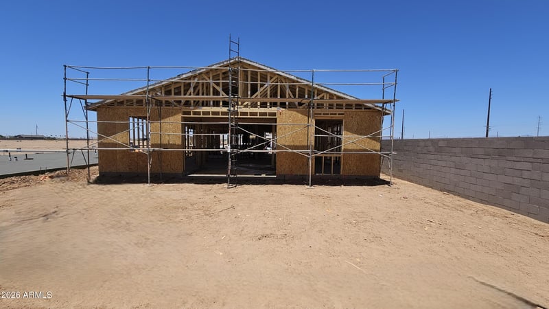 6691 Upland Way, San Tan Valley, AZ 85143
