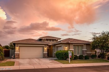 6692 S Lyon Dr, Gilbert, AZ 85298