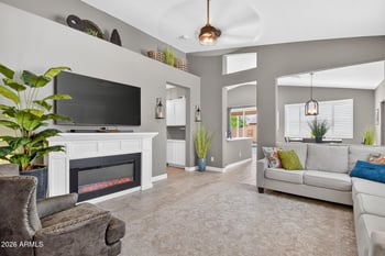 6693 W Ivanhoe St, Chandler, AZ 85226
