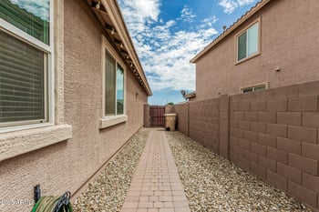 670 202nd Ln, Buckeye, AZ 85326