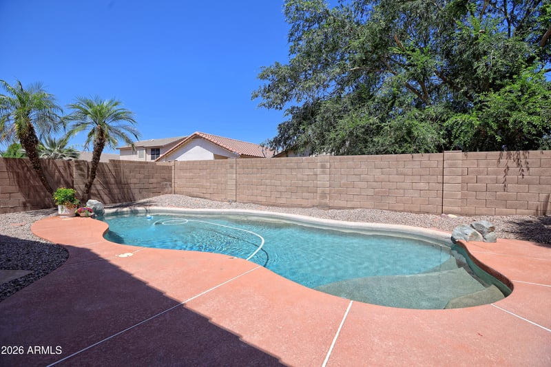 670 Kyle Dr, Gilbert, AZ 85296