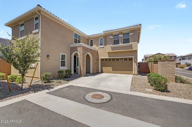 670 S Owl Dr, Gilbert, AZ 85296
