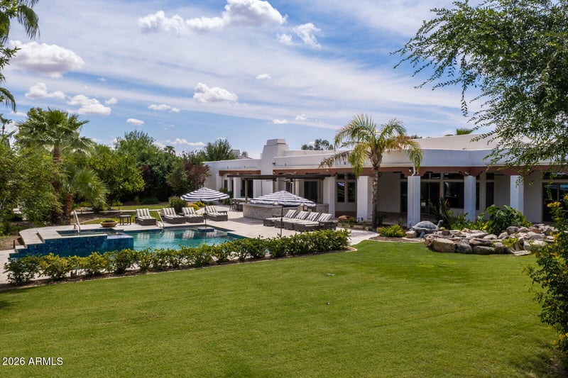 6700 E Malcomb Dr, Paradise Valley, AZ 85253
