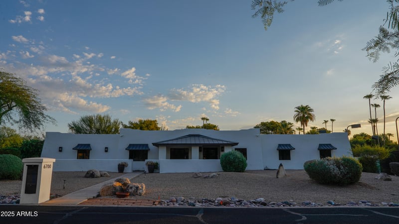 6700 Solano Dr, Paradise Valley, AZ 85253
