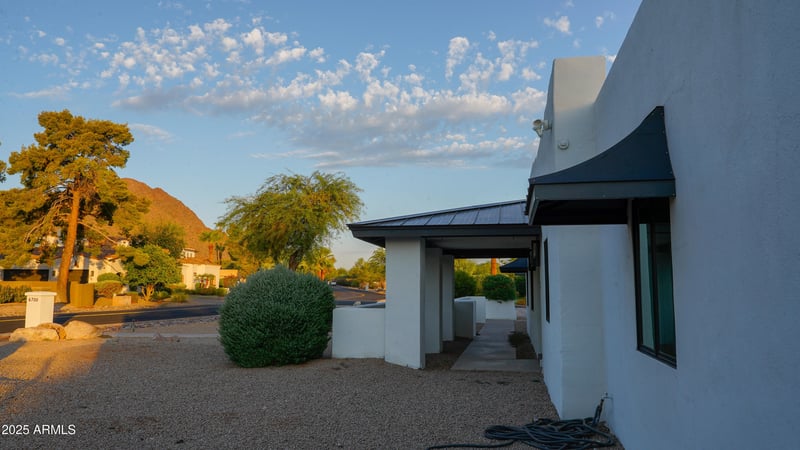 6700 Solano Dr, Paradise Valley, AZ 85253