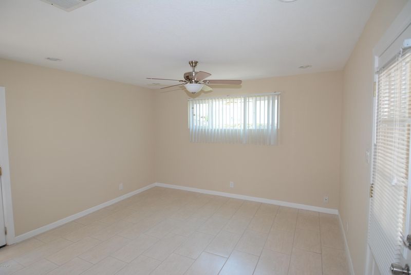 6701 E Moreland St, Scottsdale, AZ 85257