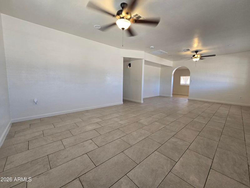 6701 N 53rd Ave, Glendale, AZ 85301